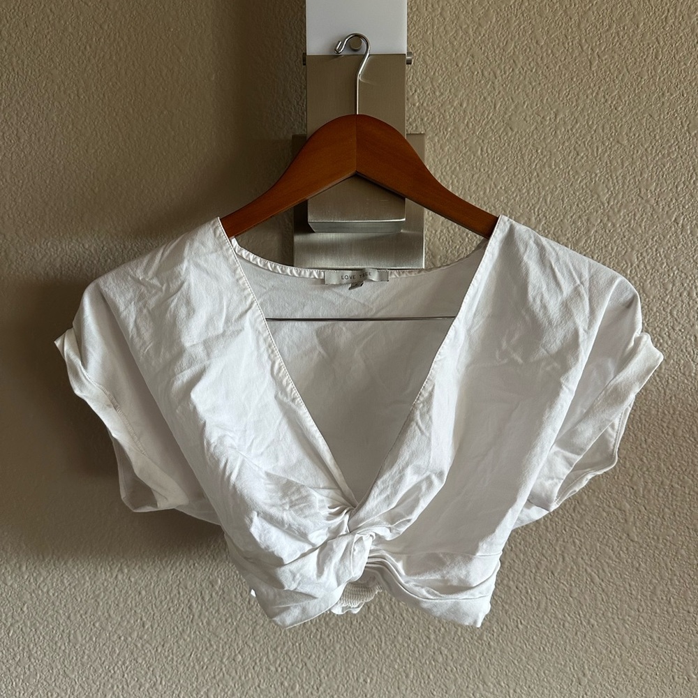 Love Tree Knotted Crop Top